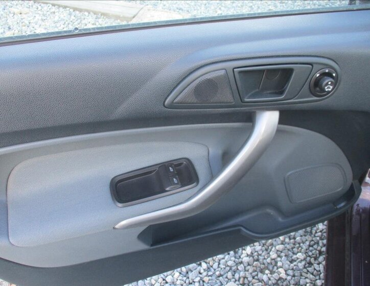 Ford Fiesta Hatchback 1,2 l 44 kw