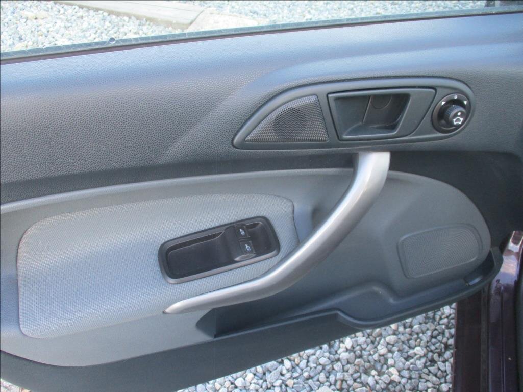 Ford Fiesta Hatchback 1,2 l 44 kw