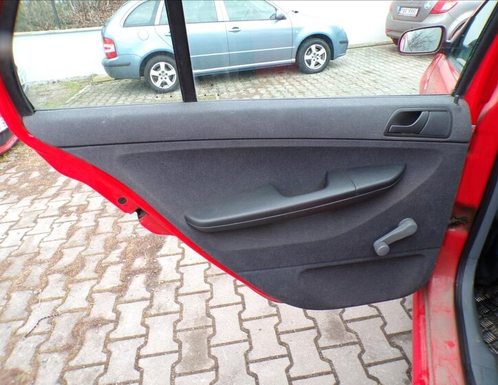 Škoda Fabia Hatchback 1,4 l 44 kw