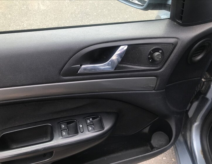 Škoda Octavia Sedan / Limuzína 1,9 l 77 kw