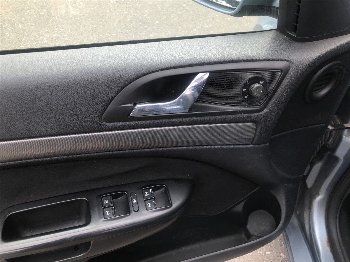 Škoda Octavia Sedan / Limuzína 1,9 l 77 kw