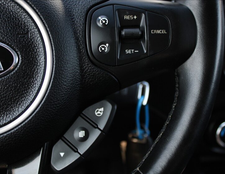 KIA Carens MPV 1,6 l 99 kw