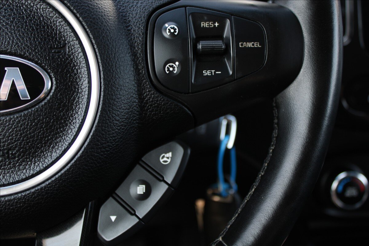 KIA Carens MPV 1,6 l 99 kw