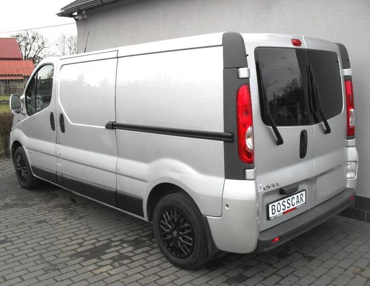Opel Vivaro 3