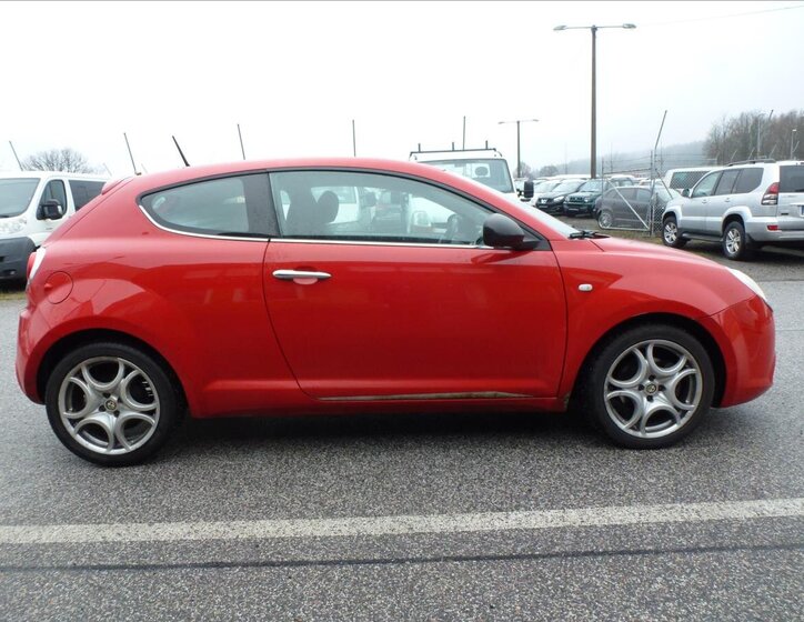 Alfa Romeo MiTo 7
