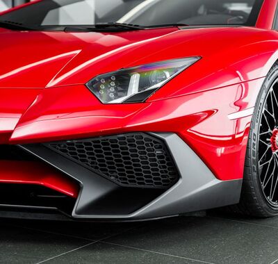 Lamborghini Aventador 24