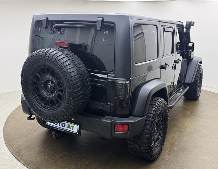 Jeep Wrangler SUV 3,6 l 209 kw