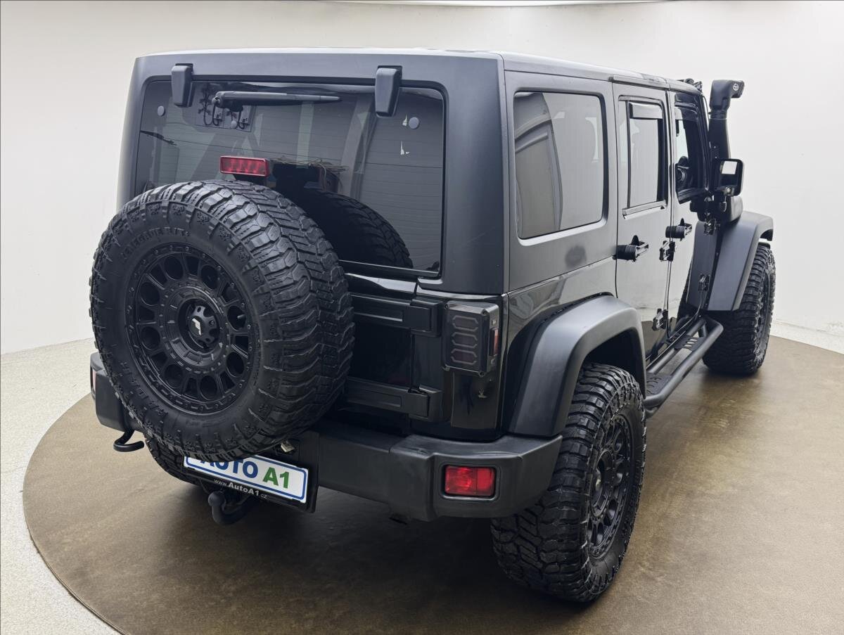 Jeep Wrangler SUV 3,6 l 209 kw