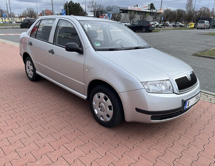 Škoda Fabia Sedan / Limuzína 1,4 l 55 kw