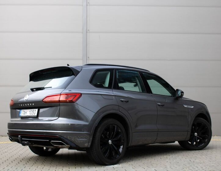 Volkswagen Touareg 5