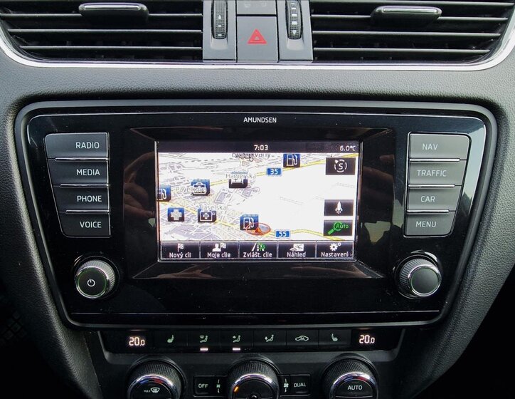 Škoda Octavia Sedan / Limuzína 2,0 l 110 kw