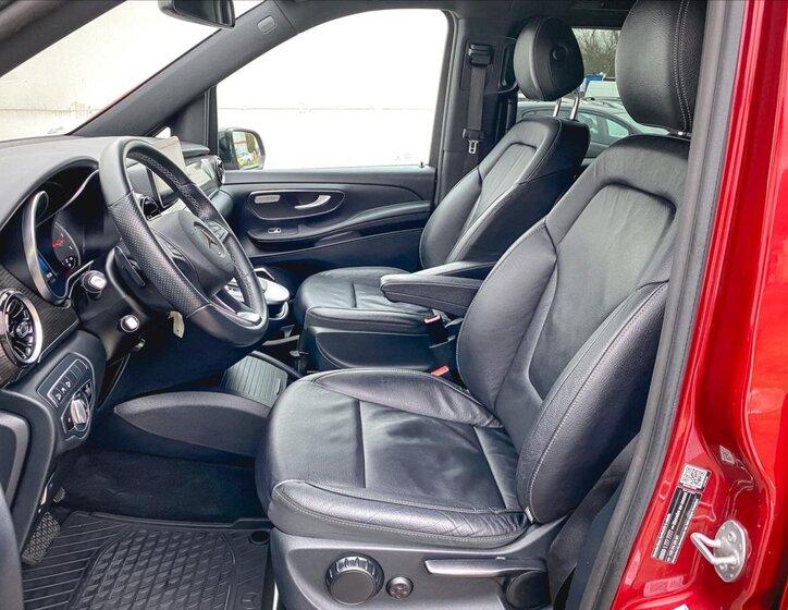 Mercedes-Benz Třídy V MPV 2,0 l 176 kw