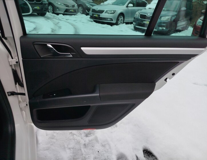 Škoda Superb Kombi 2,0 l 103 kw