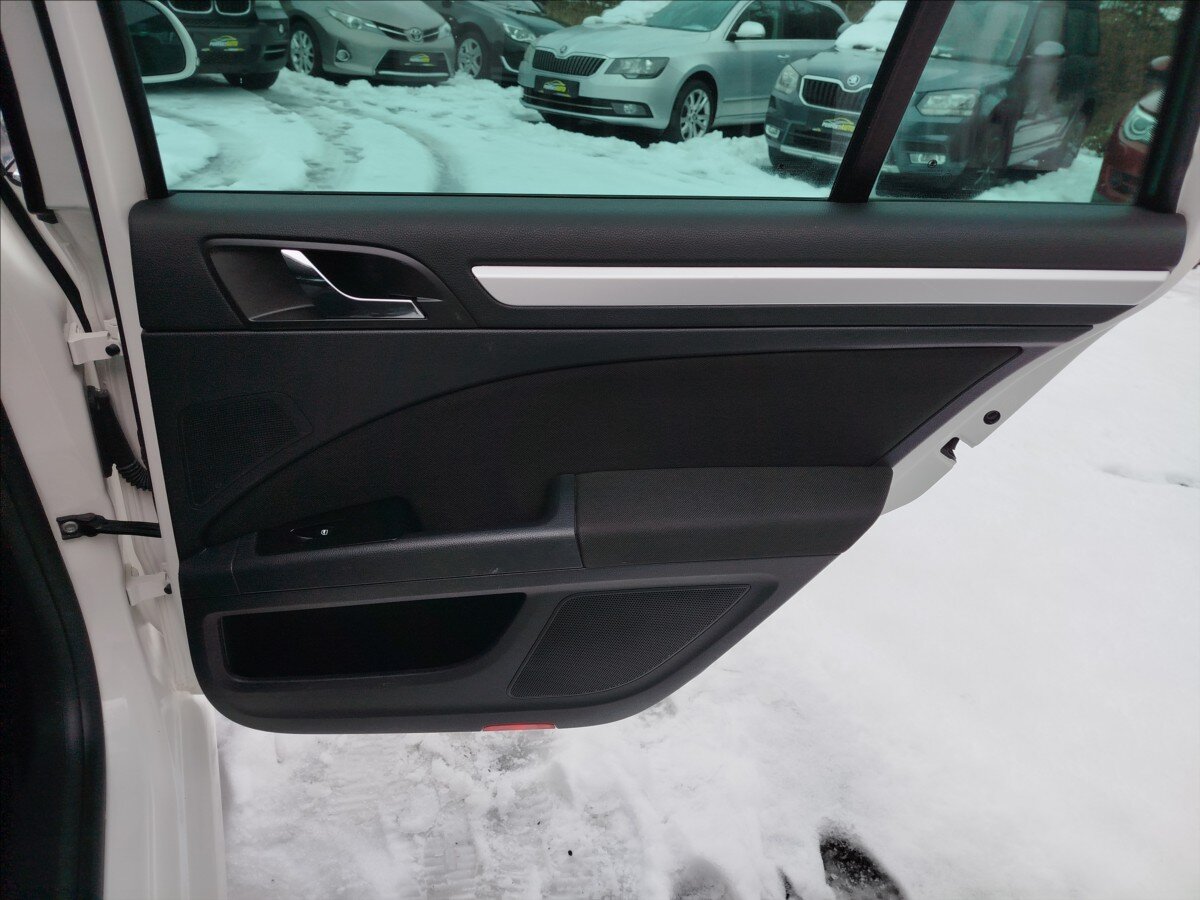 Škoda Superb Kombi 2,0 l 103 kw