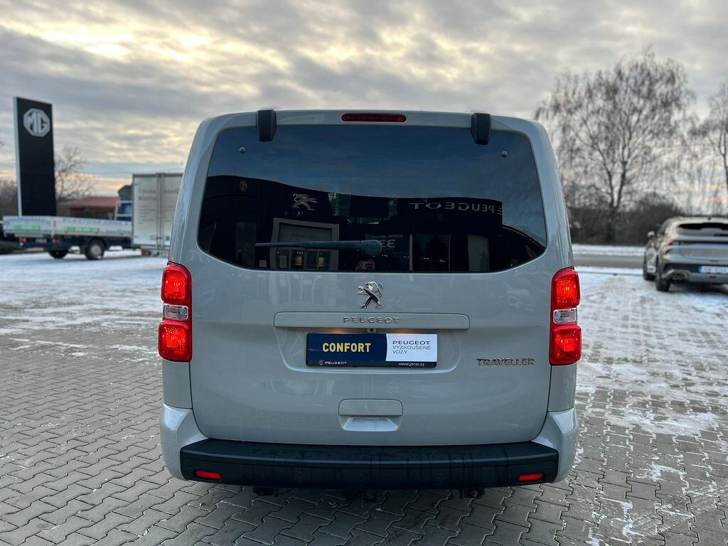 Peugeot Traveller