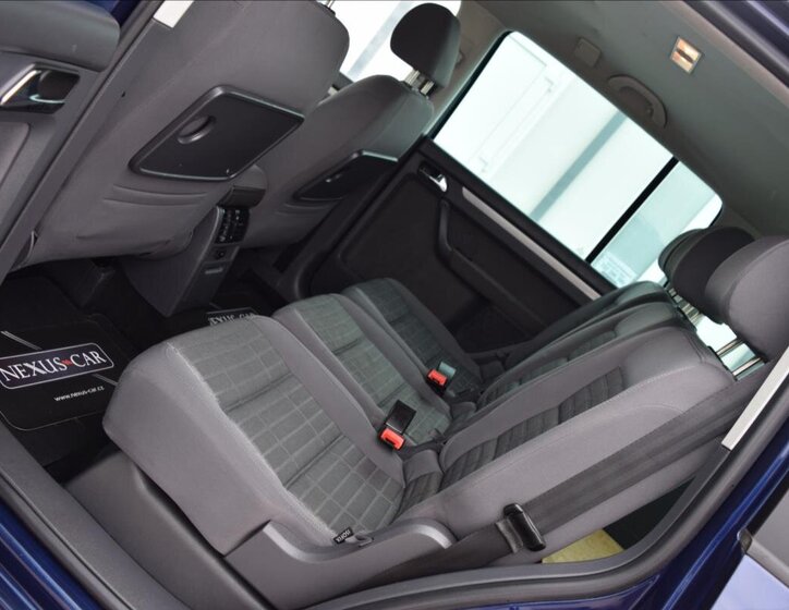 Volkswagen Touran Kombi 1,4 l 103 kw