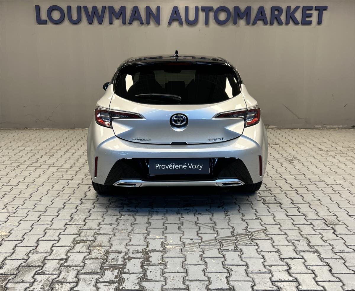 Toyota Corolla Hatchback 2,0 l 112 kw