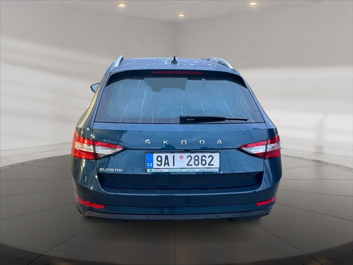 Škoda Superb Kombi 2,0 l 110 kw