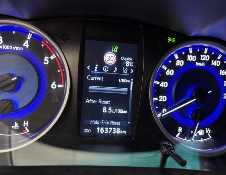 Toyota Hilux Pick-up 2,4 l 110 kw