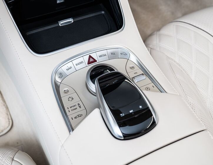 Mercedes-Benz Třídy S 16