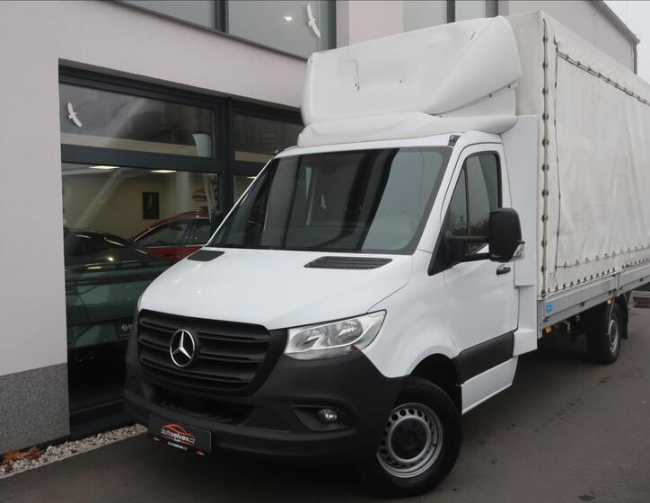 Mercedes-Benz Sprinter 1