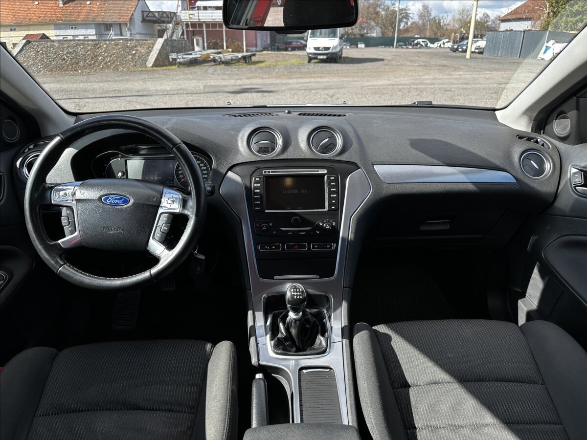 Ford Mondeo Kombi 2,0 l 103 kw