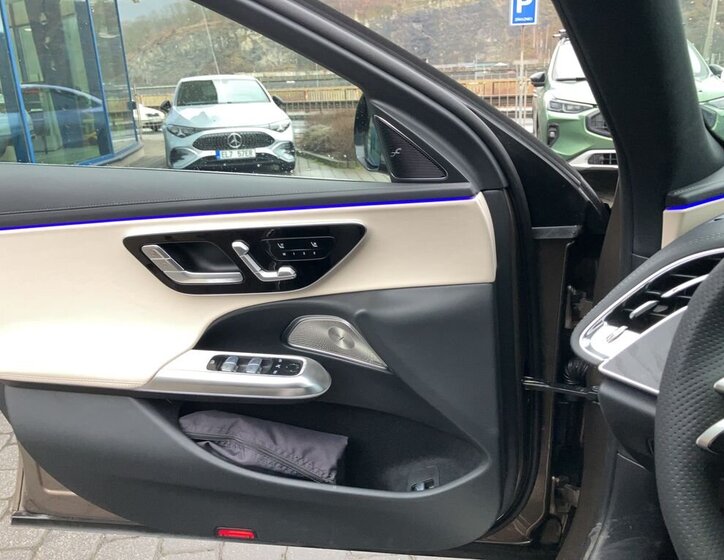 Mercedes-Benz Třídy E Sedan / Limuzína 2,0 l 290 kw