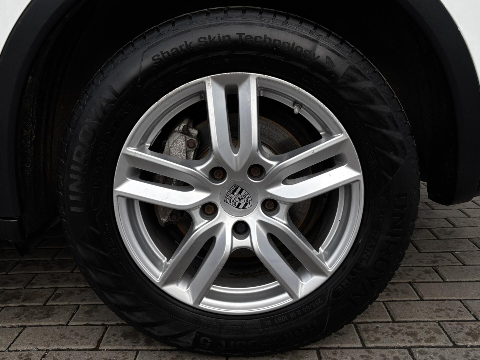 Porsche Cayenne SUV / Terénní 3,0 l 155 kw