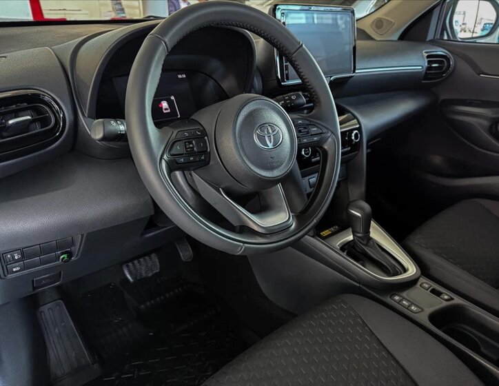 Toyota Yaris Cross 7