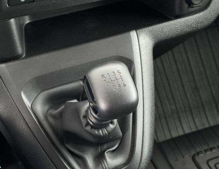 Toyota ProAce Verso 44