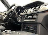 Mercedes-Benz Třídy E 16