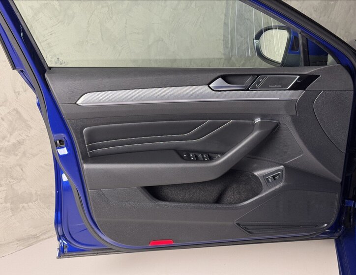 Volkswagen Passat Kombi 2,0 l 140 kw