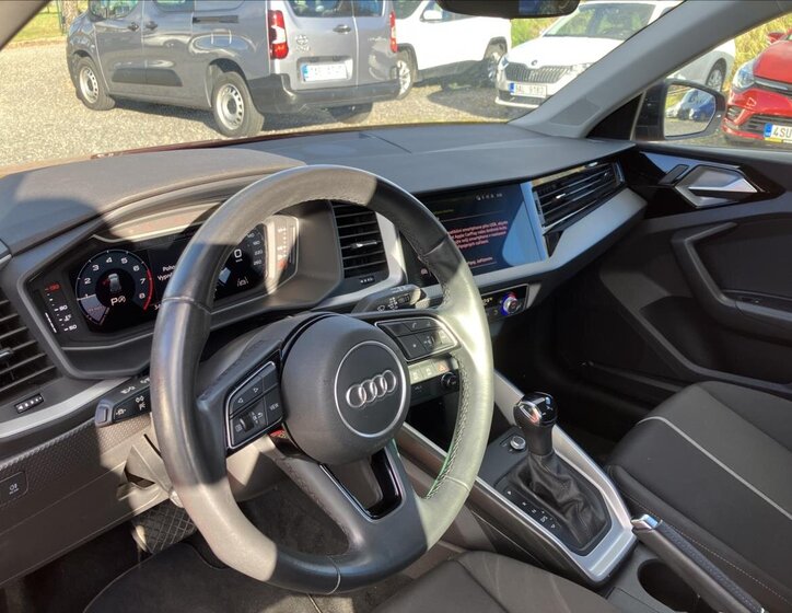 Audi A1 Hatchback 999,0 70 kw