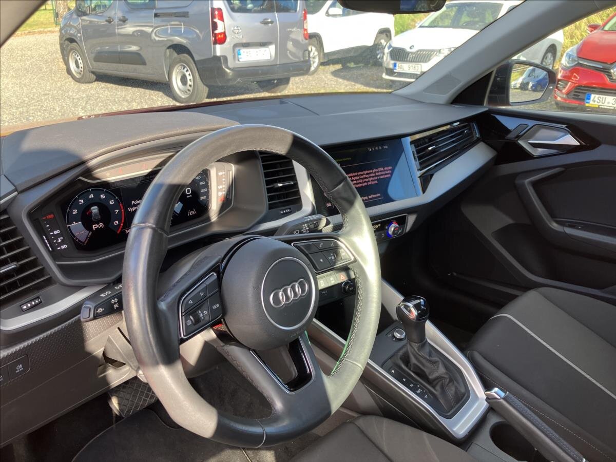 Audi A1 Hatchback 999,0 70 kw