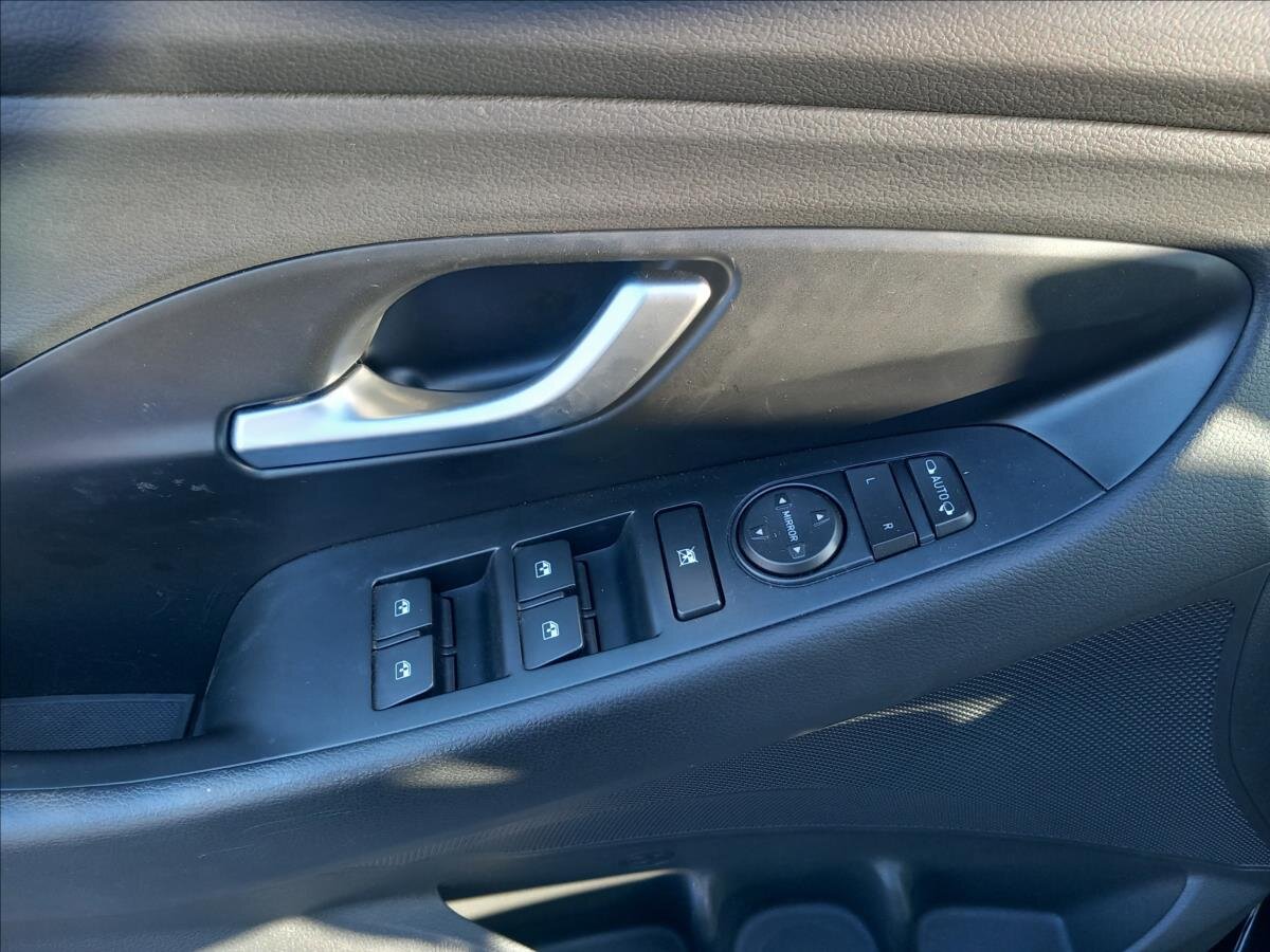 Hyundai i30 Hatchback 1,5 l 117 kw