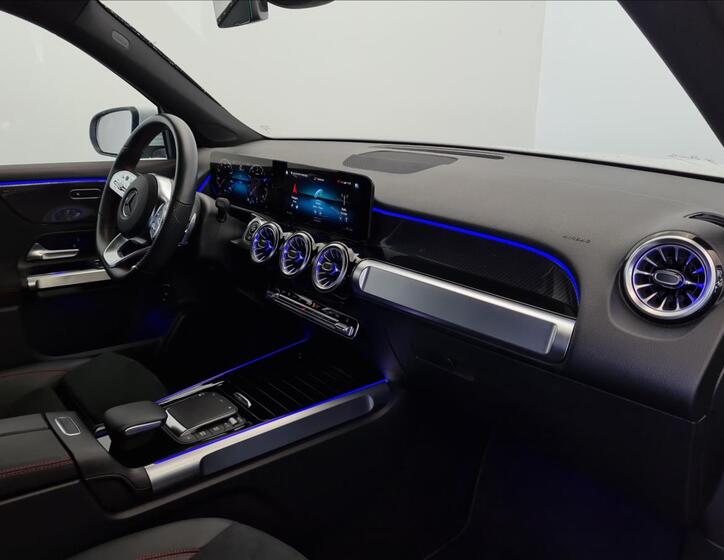 Mercedes-Benz GLB 14