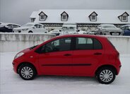 Toyota Yaris Hatchback 998,0 51 kw