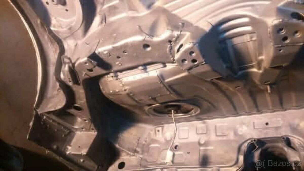 BMW Řada 3 Sedan 2,8 l 142 kw