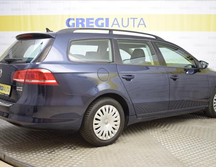 Volkswagen Passat Kombi 2,0 l 103 kw