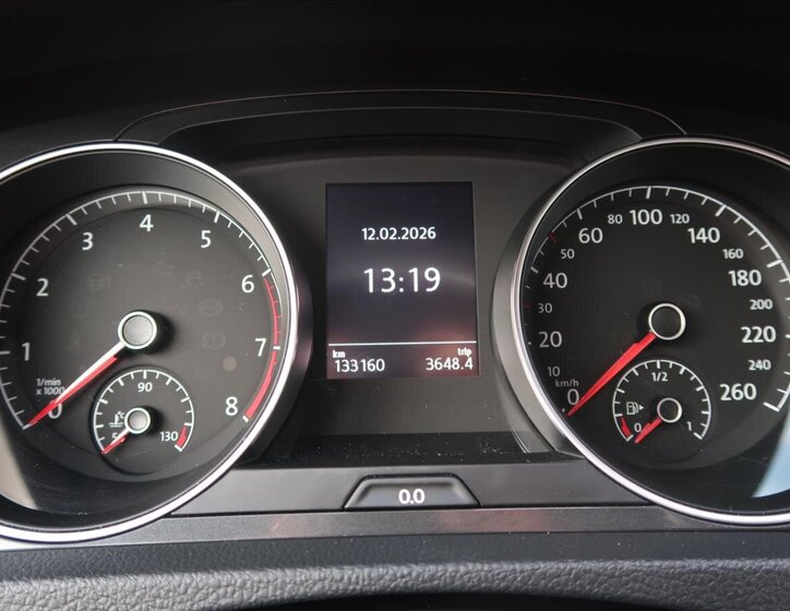 Volkswagen Golf Kombi 1,5 l 96 kw