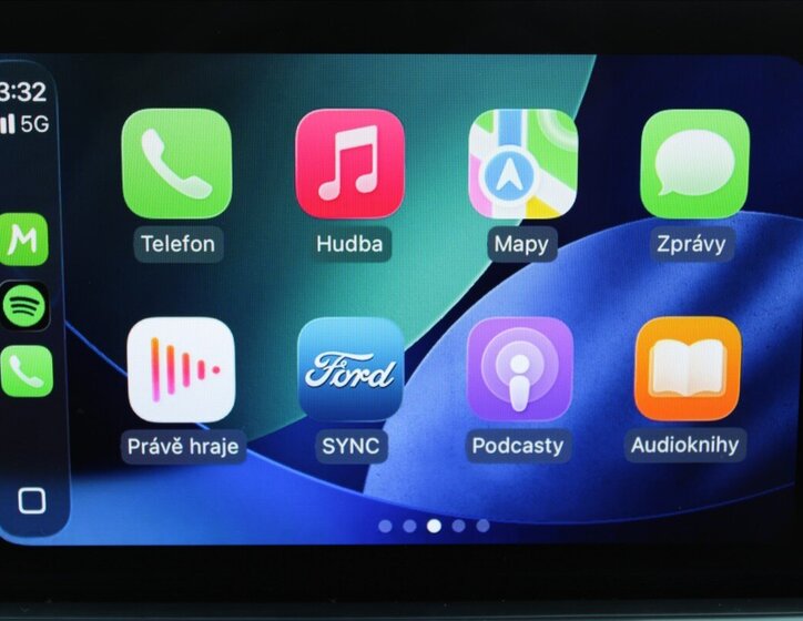 Ford Kuga SUV / Terénní 1,5 l 110 kw