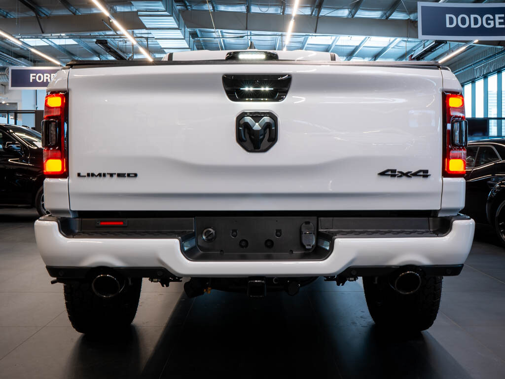 Dodge RAM Pick-up 5,7 l 291 kw