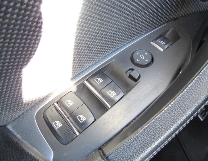 BMW X3 SUV 2,0 l 140 kw