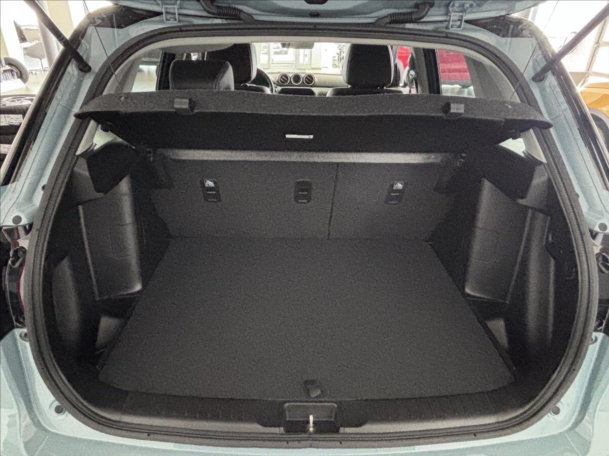 Suzuki Vitara SUV / Terénní 1,4 l 81 kw