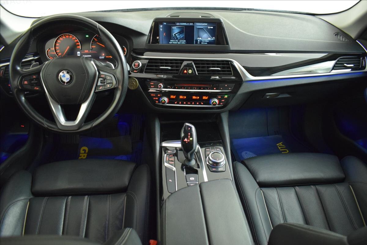 BMW Řada 5 Sedan / Limuzína 3,0 l 195 kw