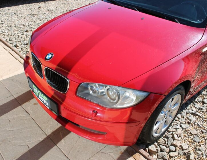 BMW Řada 1 Hatchback 2,0 l 105 kw