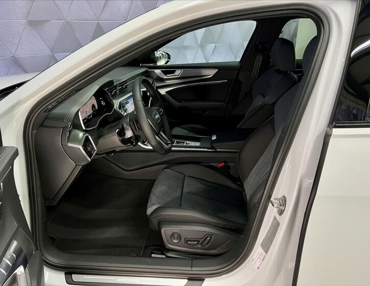 Audi A6 Allroad Kombi 3,0 l 210 kw