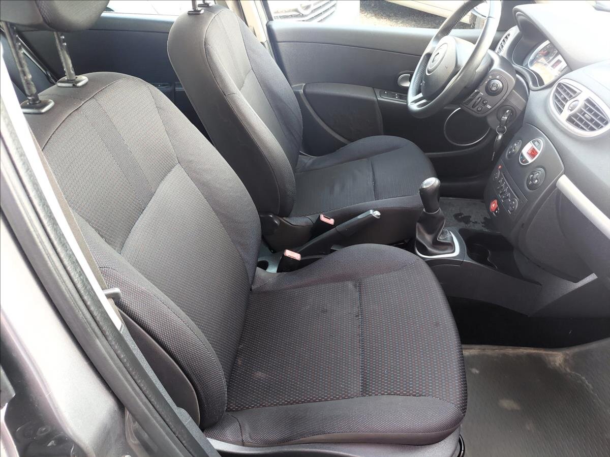 Renault Clio Kombi 1,1 l 74 kw