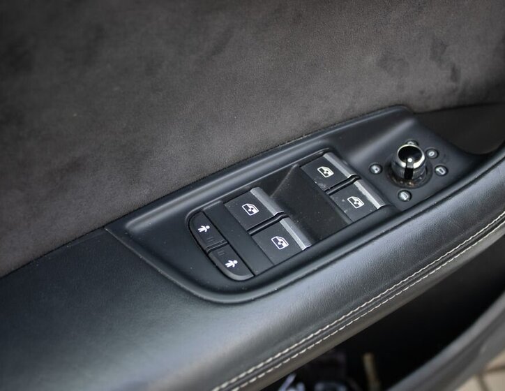 Audi SQ7 SUV / Terénní 4,0 l 320 kw