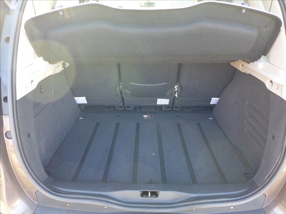 Renault Scénic Kombi 1,9 l 96 kw